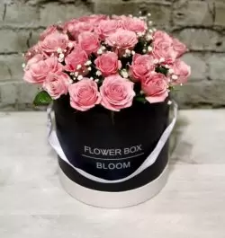 קופסת ורדים ורודים
