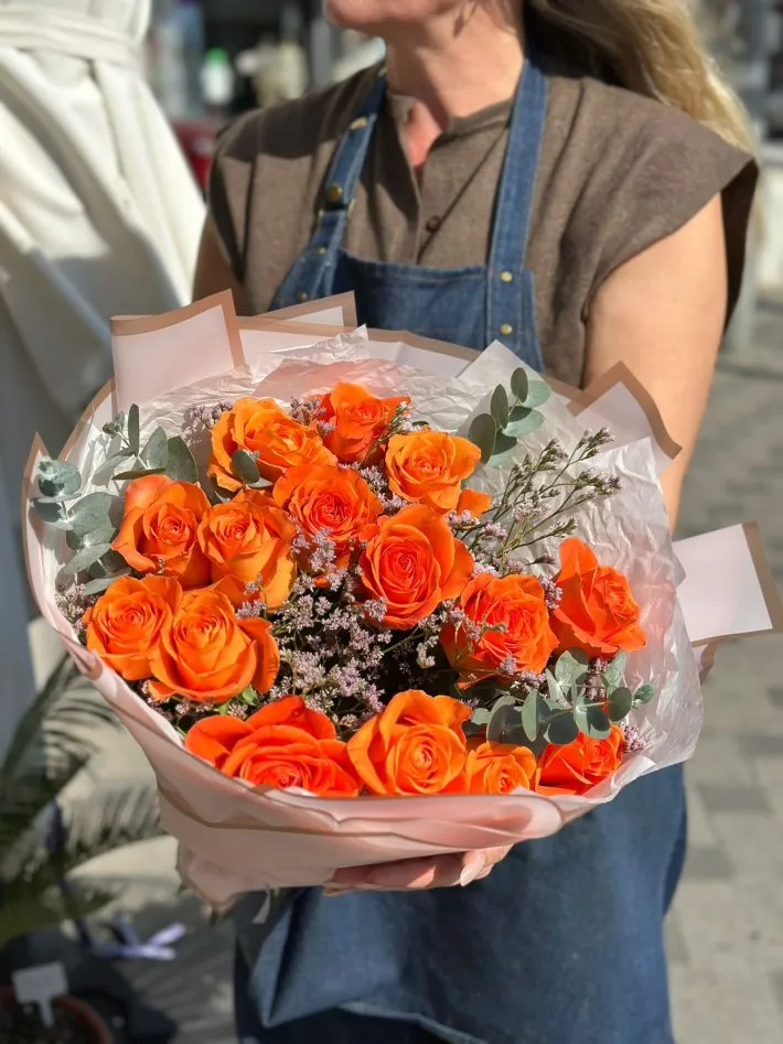 זר ורדים כתום